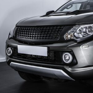 Mitsubishi L200 Triton Series 5 15-18 Badgeless Black Grille